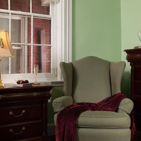 Carlisle House Bed And Breakfast Bagian luar foto