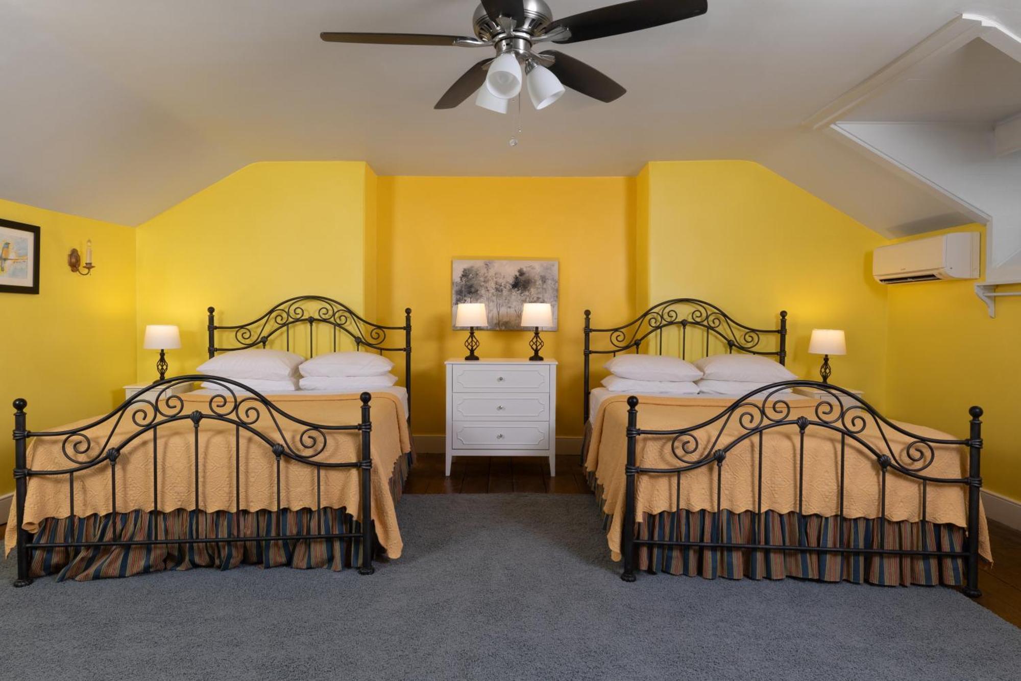 Carlisle House Bed And Breakfast Bagian luar foto